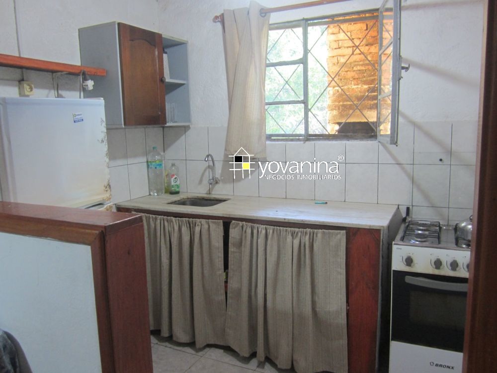 Casa mas apartamento Balneario Argentino Canelones Ref Y318