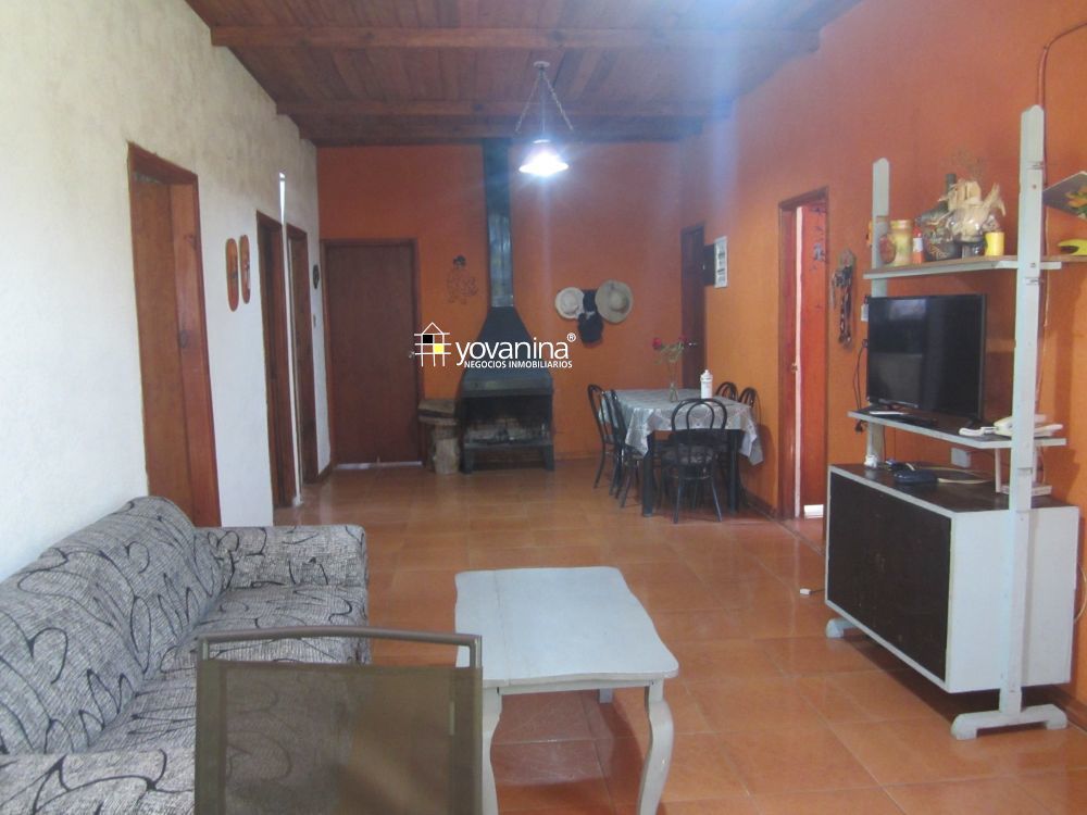 Casa mas apartamento Balneario Argentino Canelones Ref Y318