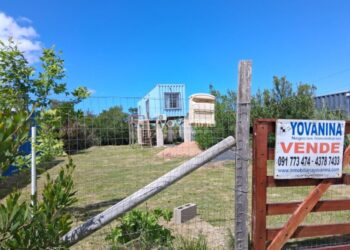 Casa container a 3 cuadras de playa Sierras del Mar – Santa Ana Ref Y332
